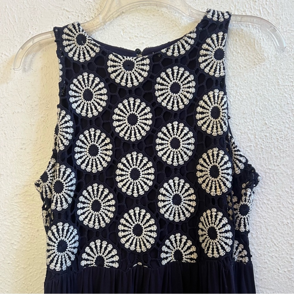 Boden navy blue crochet bodice sleeveless midi dress - Picture 8 of 11